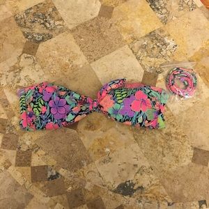 Victoria’s Secret swim top. Size S